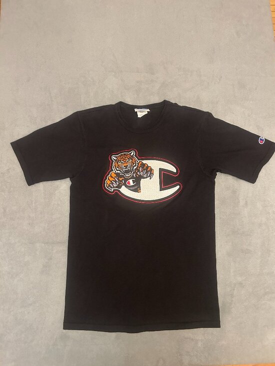 Champion Other - Champion Tiger Embroidered Tee Black Streetwear Shirt Small